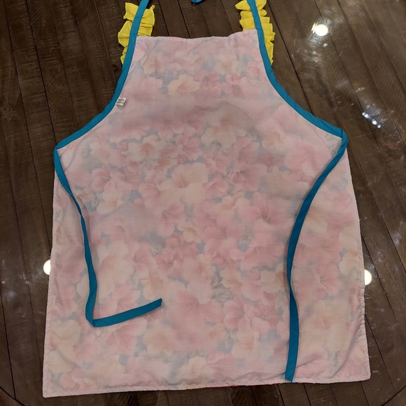 Hibiscus Print Apron - Picture 2 of 2